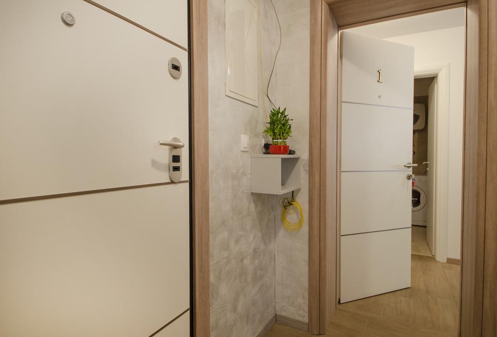 Guest House Mia สปลิท ภายนอก รูปภาพ